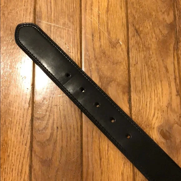 Dickies Leather Belt.  Size 40.  Reversible - Picture 7 of 10